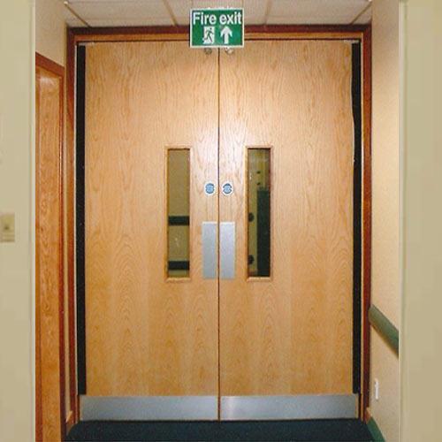 Porte laminée haute pression